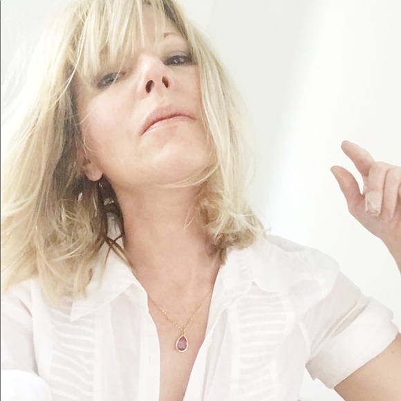 Meet your Posher, Synnove - Picture 1 of 1